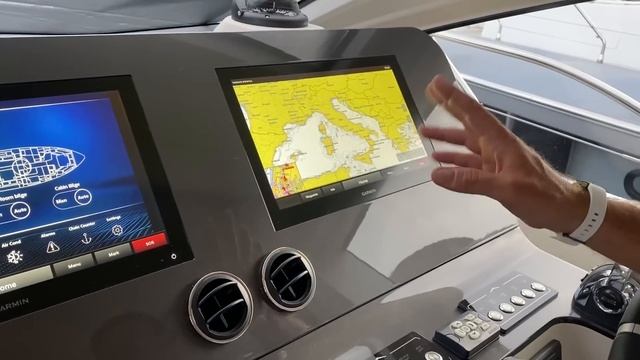 Full Yacht Tour | 2022 Azimut 68 Flybridge w/ Federico Ferrante смотреть онлайн