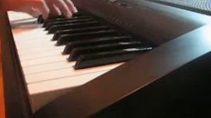 Techno on keyboard. Video response. Техно на синтезаторе.