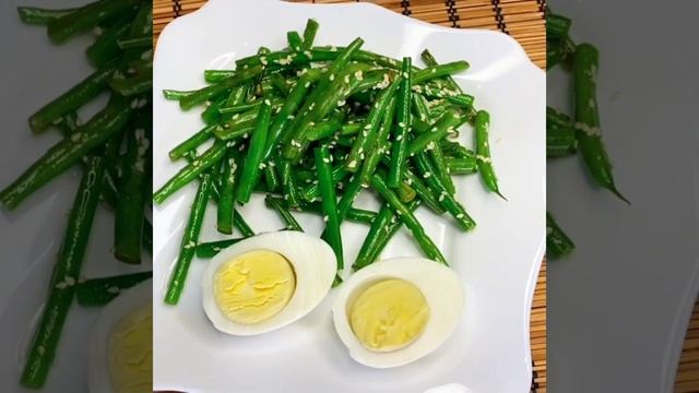 Как быстро и питательно приготовить завтрак? Полезно и вкусно #shorts смотреть онлайн