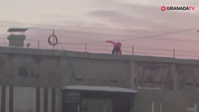 Прогулку миасских школьников на крыше снял очевидец смотреть онлайн