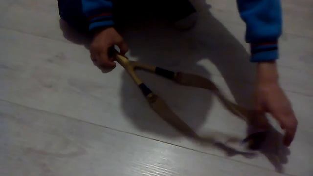 Как сделать рогатку . смотреть онлайн