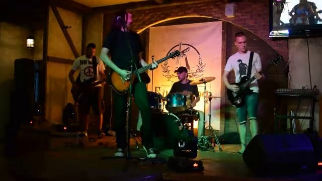 Выступление на Бирхофф июнь 2016. 4 песни и - все посетители смотреть онлайн