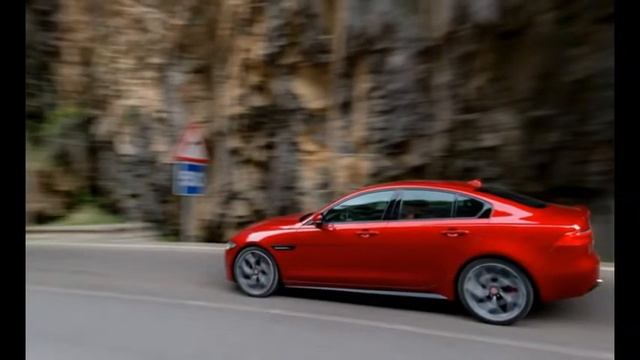 2017 Jaguar XE S смотреть онлайн