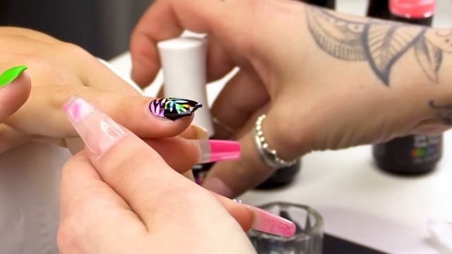 Tropical Neon Palm Trees - Gel Polish & Sharpie Nail Art смотреть онлайн