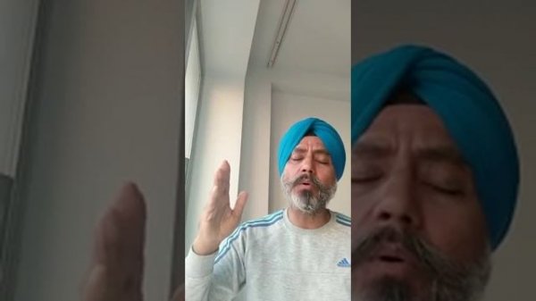 Песню о любви на языке пенджаби исполняет Арвиндер Паул Сингх