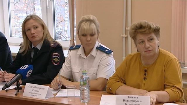 Что ты должен и что должны тебе? - хотят знать современные школьники смотреть онлайн