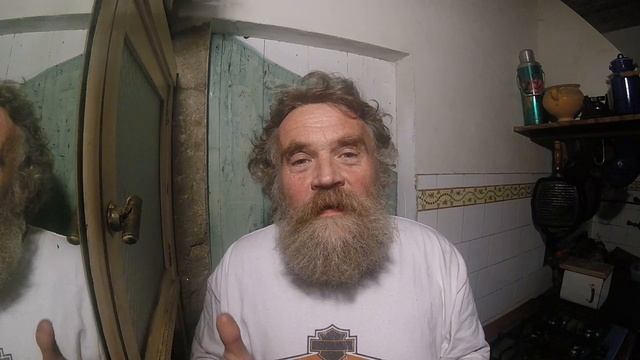 🔵 Posh English or Chav Talk - Translation of Estuary to Upper Received Pronunciation by Posh Henry смотреть онлайн