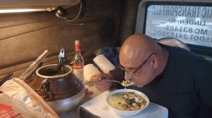 18+ Дальнобойщик США. Дымляма. Борщ с шпинатом. Кур. сердечки в сметане...