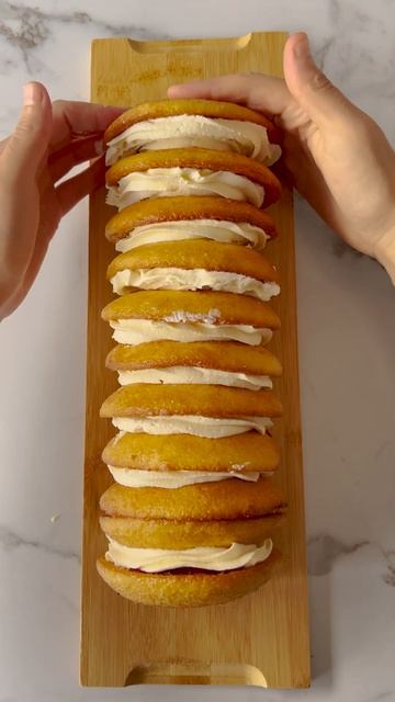 SPONGE CAKE WITH WHIPPED CREAM смотреть онлайн