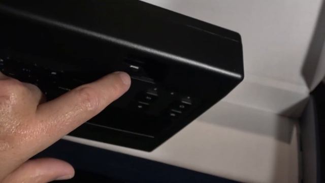 Raspberry Pi 4 Keyboard Case (Part 1 - Unboxing and Overview) смотреть онлайн