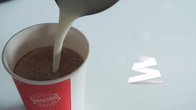 Cinnabon Fudge Brownie Latte смотреть онлайн