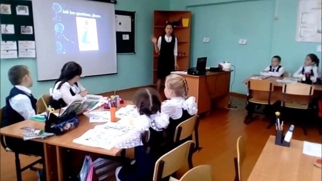 Сафиуллова Гульназ урок по английскому языку во втором классе на тему Знакомство часть 2 смотреть онлайн