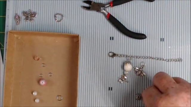 ButterBee Scraps Pink Charm Kit tutorial смотреть онлайн