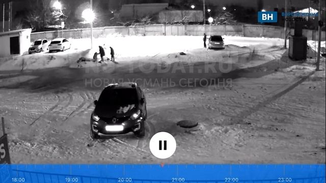 Под Воронежем школьники вытащили провалившегося в яму с водой мальчика смотреть онлайн