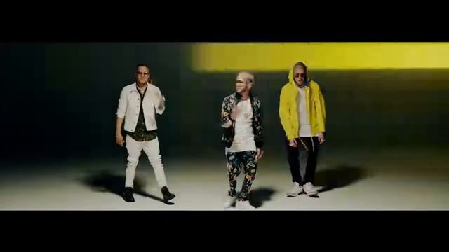 Casper, Nio García, Darell, Nicky Jam, Bad Bunny, Ozuna - Te Bote Remix смотреть онлайн