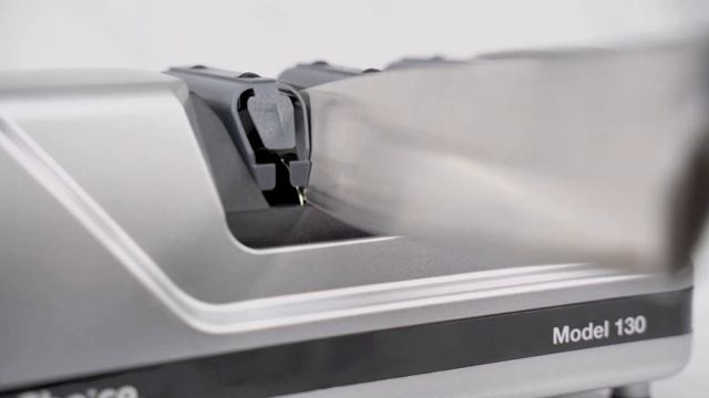 How to Use – The Model 130 Knife Sharpener смотреть онлайн