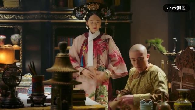 皇帝想念灰姑娘惹貴妃喫醋，逼不得已把灰姑娘畫像燒掉，可憐了身在冷宮的灰姑娘！ смотреть онлайн
