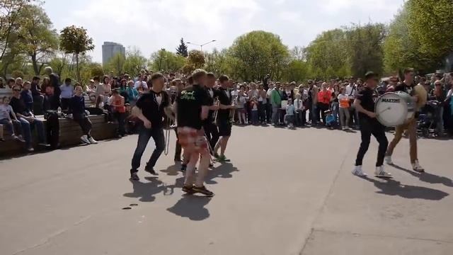 Выступление духового оркестра Feel Style в ЦПКиО смотреть онлайн