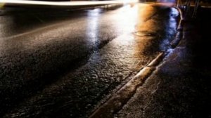 и я иду по дороге несу твоё тело во огромном мешке и мне попрежнему больно но тебе уже не больно 🙂🙃