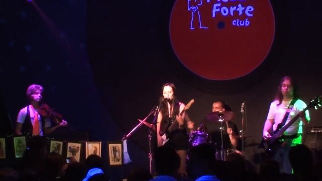 Канцлер Ги и Bregan D'Ert - Due Angeli (2011-06-24) смотреть онлайн