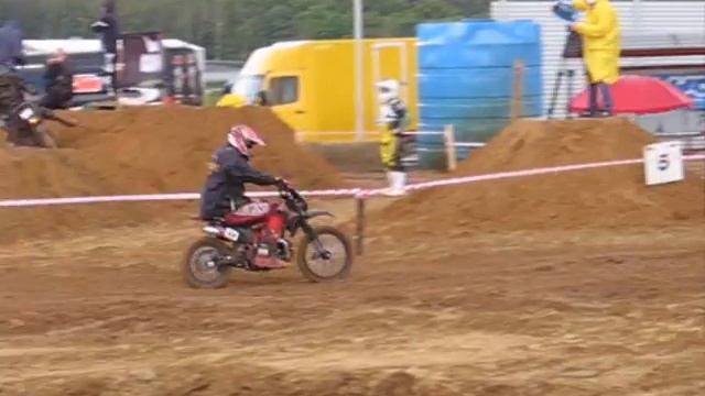 Irbis TTR-125, гонка на питбайках смотреть онлайн