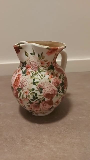 Decoupage Clay Pitcher | Easy Paper Napkin Decoupage For Beginners смотреть онлайн