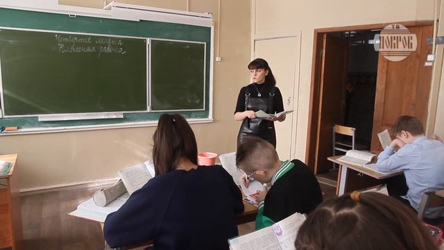 Интервью с учителем русского языка и литературы Средней школы № 1 г. Покров Мариной Зайчиковой смотреть онлайн