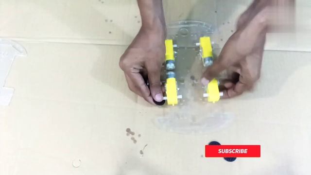 How to Assemble a 4 wheel Robot Smart Car Classic kit ( Part -1)Mahim Electronics смотреть онлайн