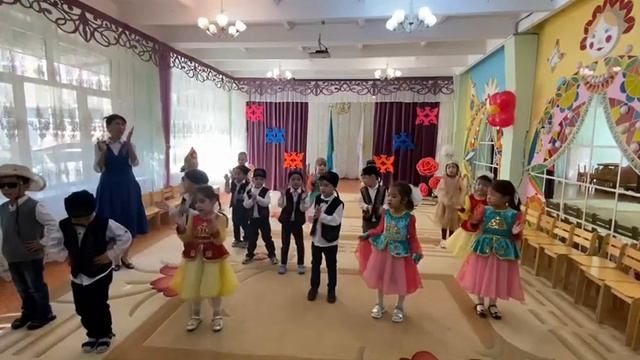 День языка Гр. Даяны . Сентябрь 21 г смотреть онлайн