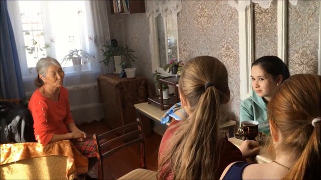 Ученики МКОУ Яндыкоская СОШ посетили героя сельского труда Апаеву М.И.