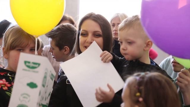 Сюжет об "Игрушечной ярмарке" от студии "Талантливые дети" смотреть онлайн
