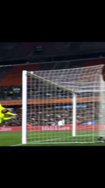 scene_output.mp4 смотреть онлайн