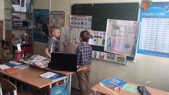 I’ve got a certificate for good work at school! смотреть онлайн