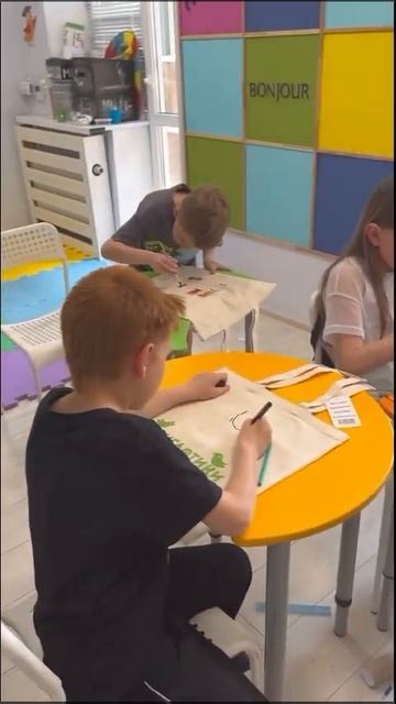 Летний английский клуб в Полиглотиках на Парнасе!