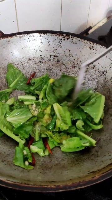 Kale in Oyster Sauce - Sweet and Crispy #shorts #halal смотреть онлайн