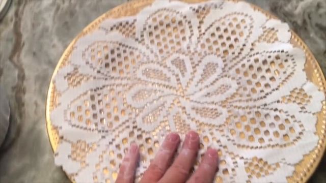 DIY Dollar Store Holiday Charger Plates Up-cycle Hack смотреть онлайн