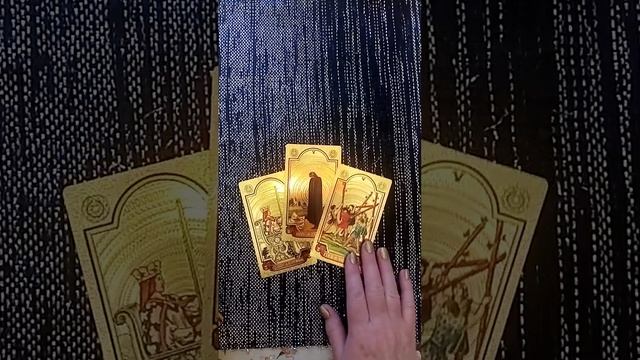 Что он будет делать в отношении вас? смотреть онлайн