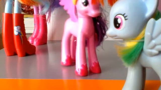 Школа Mlp-блогеров 1 серия смотреть онлайн