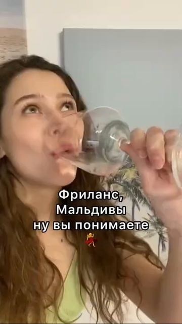 Как многие представляют работу дизайнера.. смотреть онлайн