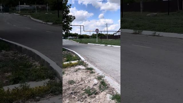 На двух языках понимает на казахском и русском языке 😀 смотреть онлайн