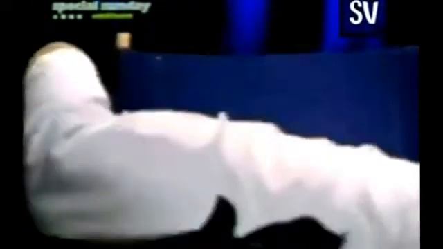Never-before-seen funny Eminem clips! смотреть онлайн