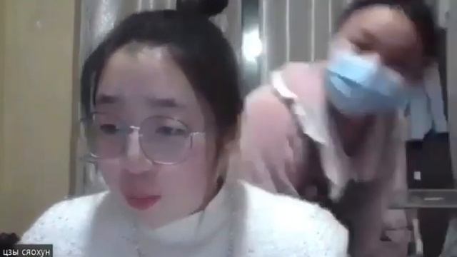 Как иностранцы учатся в Zoom смотреть онлайн