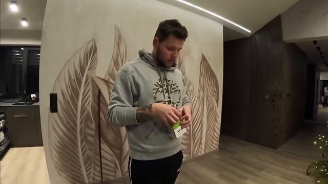 Smart home PO TANIOŚCI. Sterowanie lampkami i cyrkulacją. Gniazda wifi i aplikacje smart do domu. смотреть онлайн