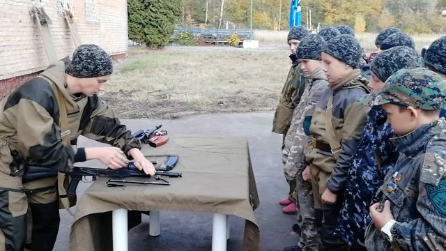 Разборка и сборка автомата Калашникова смотреть онлайн