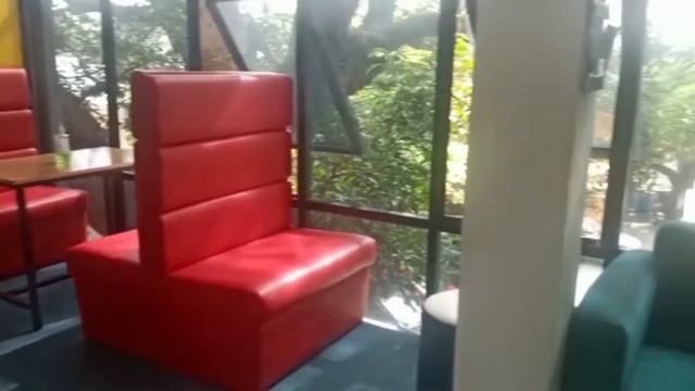 Fully Furnished Private Office Cabin of 8Seaters near MG Road Bangalore. Book Now 9739966778 смотреть онлайн