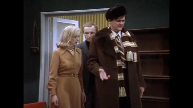 Посинел и весь продрог... смотреть онлайн