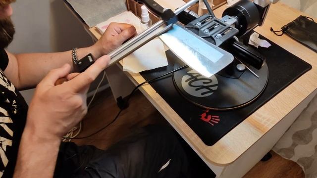 Заточка Полтавским алмазами на ФФ связке на универсальном столике от Ирбис Про. смотреть онлайн