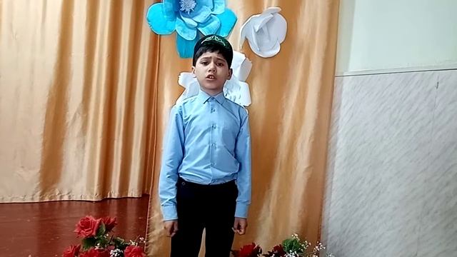 Габдулла Тукай. "Кызыклы шәкерт" Тешебаев Билолидин сөйли.(9 яшь) смотреть онлайн