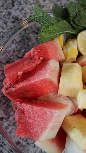Juice for Constipation 💩🍉🍍🌿🍋 WWW.JULIANSJUICEBOX.COM смотреть онлайн