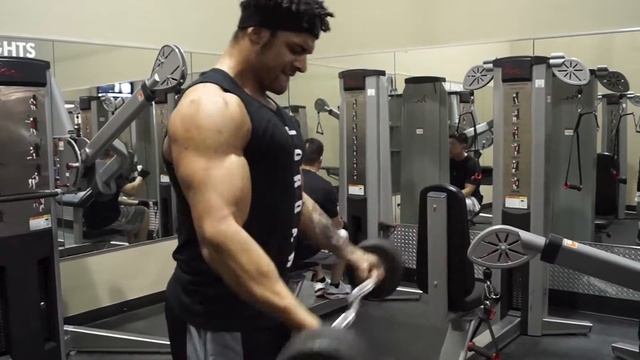 David Kolo Muscle up/Biceps motivation смотреть онлайн